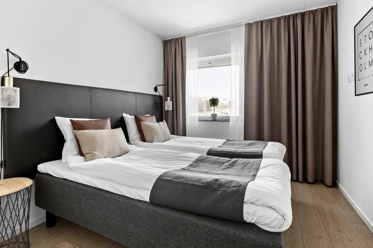 Forenom Hotel Flemingsberg - 10Min From Aelvsjoe Huddinge Extérieur photo